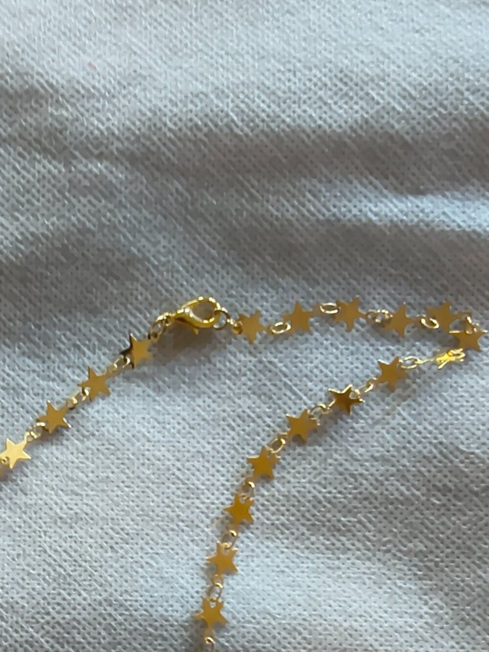 Metalic Gold-Tone Star Necklace NWOT - Picture 7 of 8